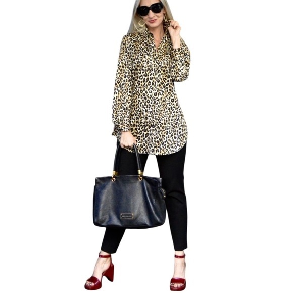 Foxcroft Faith Leopard Print Tunic Shirt - Picture 1 of 8